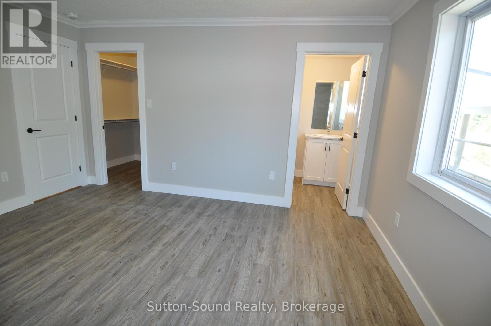 1 Williamson Place, South Bruce Peninsula, Ontario  N0H 2T0 - Photo 15 - X12252721