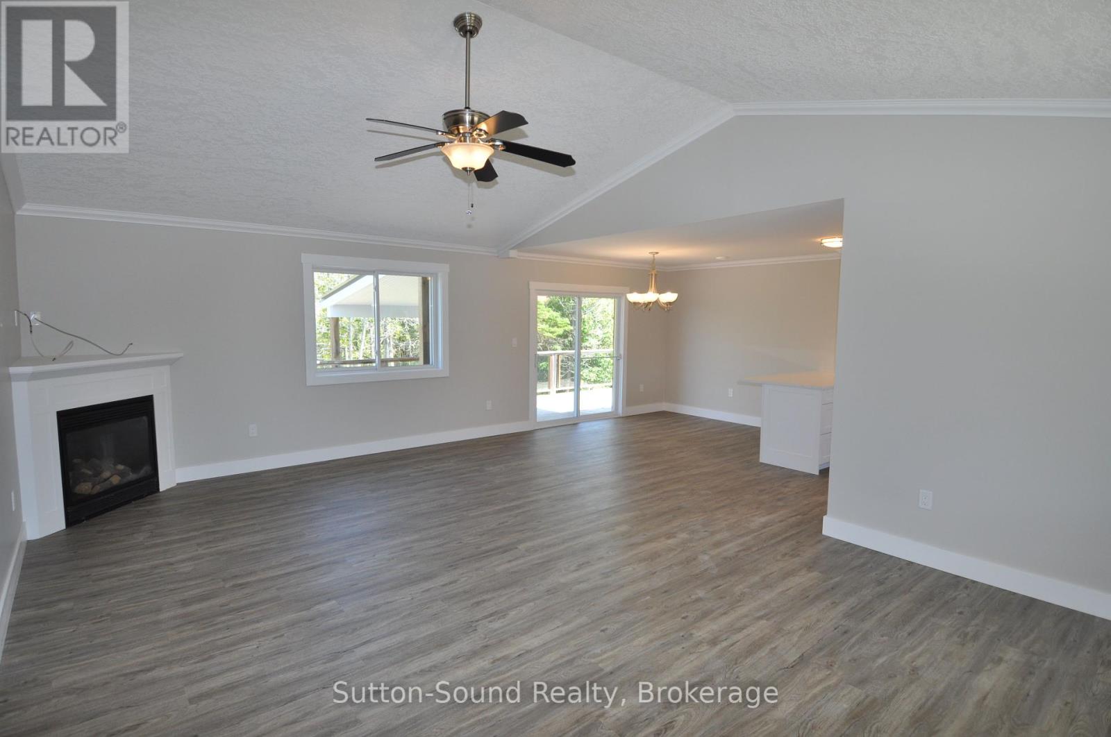 1 Williamson Place, South Bruce Peninsula, Ontario  N0H 2T0 - Photo 5 - X12252721