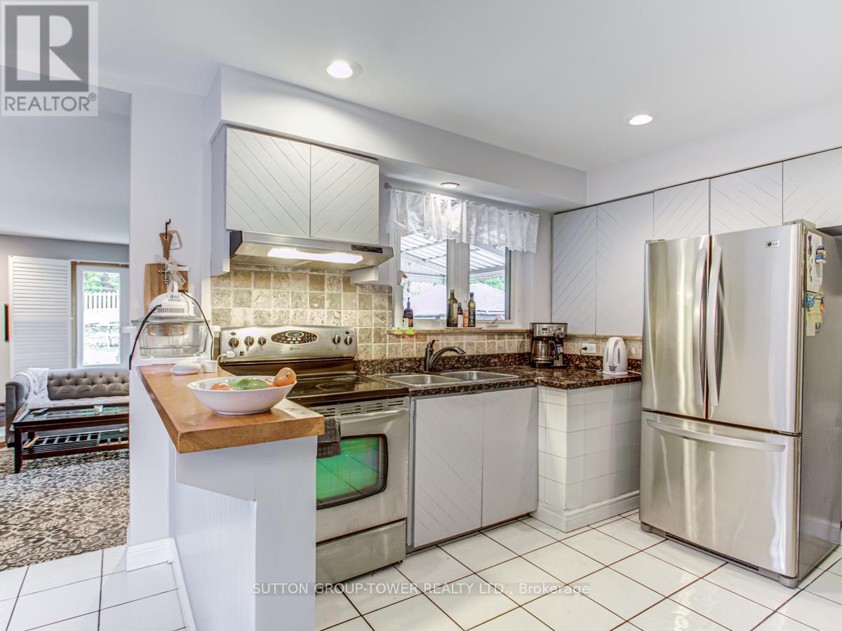 155 Tavistock Road, Toronto, Ontario  M3M 2P5 - Photo 12 - W12281911