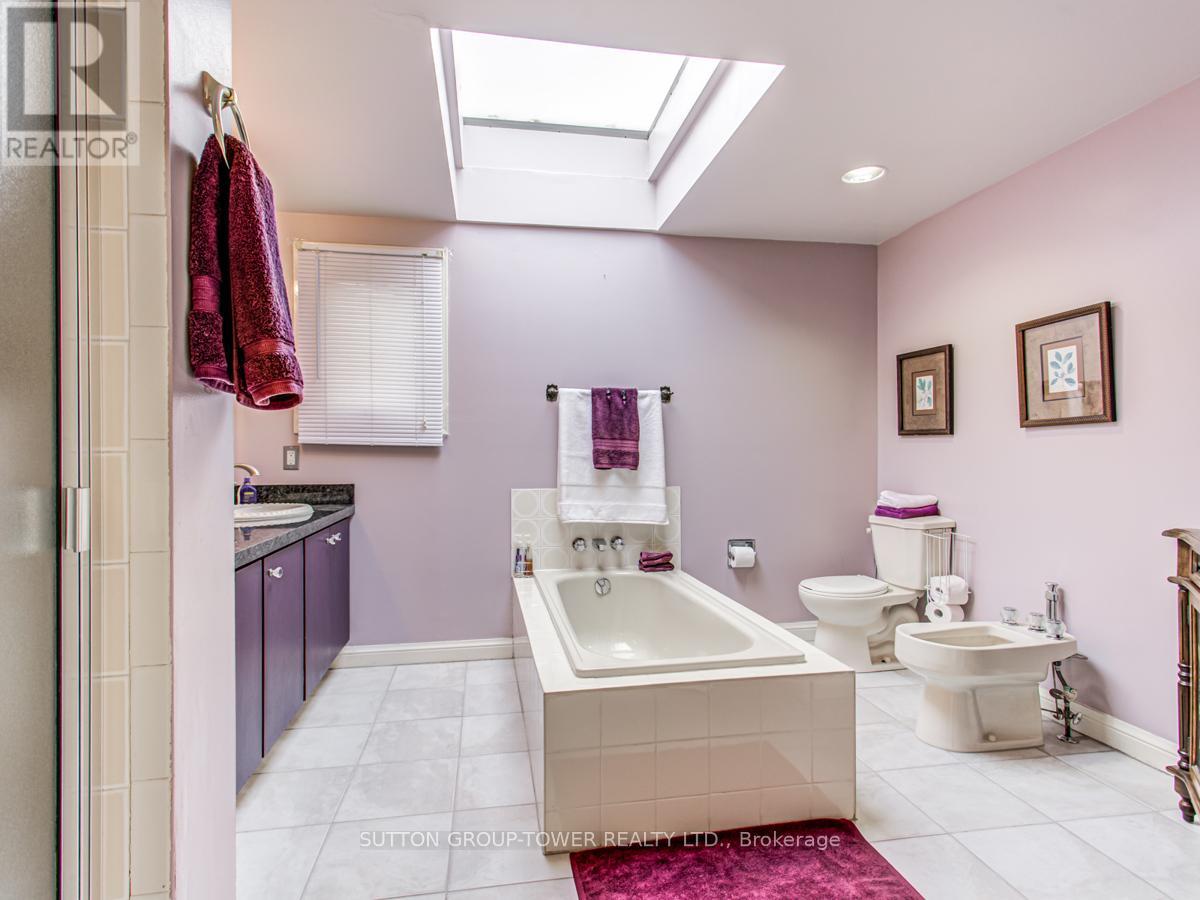155 Tavistock Road, Toronto, Ontario  M3M 2P5 - Photo 18 - W12281911