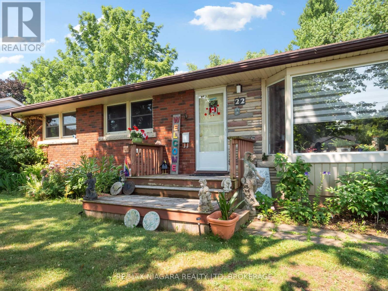 Property at 22 LORIMER STREET image 3