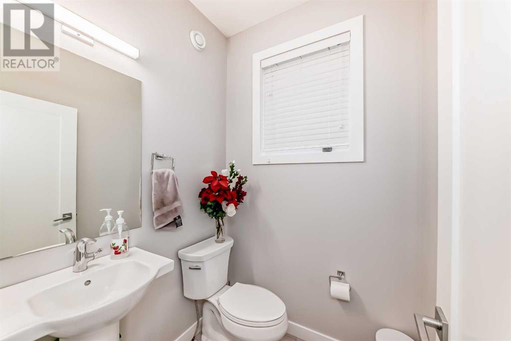 121 Corner Meadows Gate Ne, Calgary, Alberta  T3N 1J7 - Photo 8 - A2224457