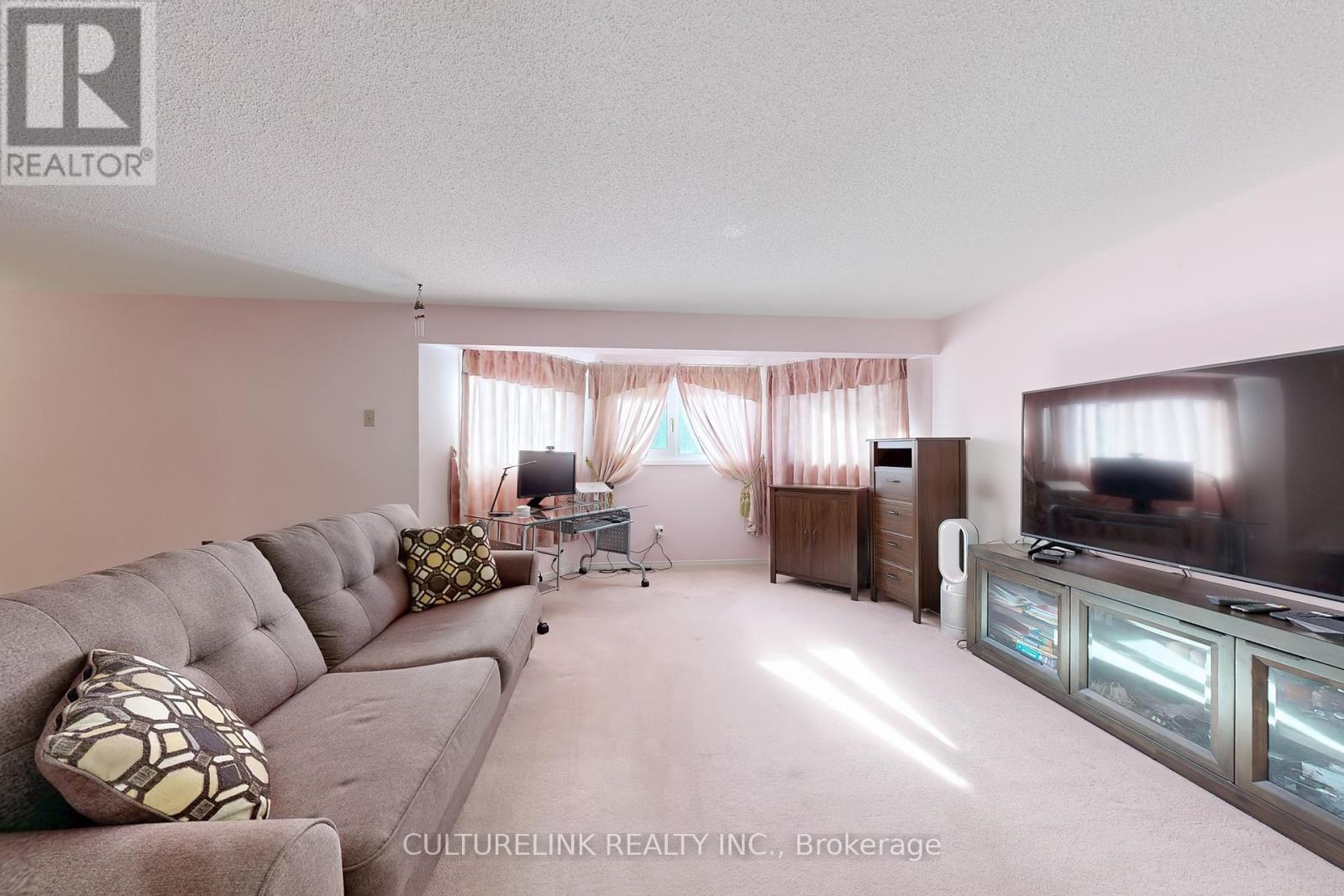 94 Coledale Road, Markham, Ontario  L3R 7V9 - Photo 21 - N12281960