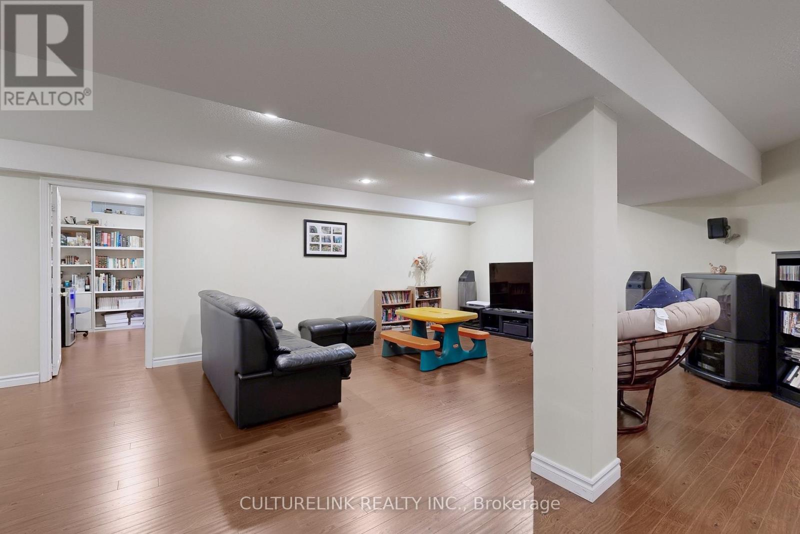 94 Coledale Road, Markham, Ontario  L3R 7V9 - Photo 40 - N12281960