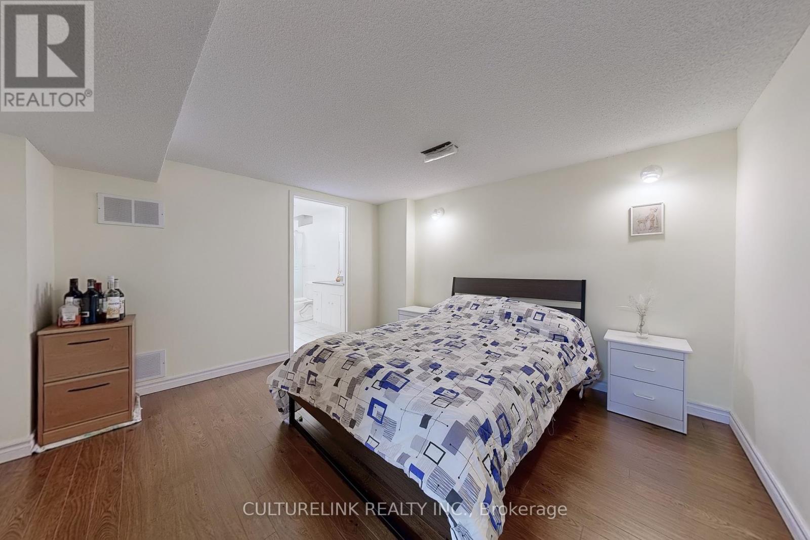 94 Coledale Road, Markham, Ontario  L3R 7V9 - Photo 44 - N12281960