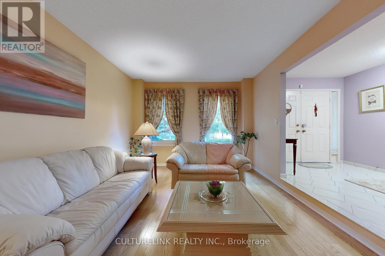 94 Coledale Road, Markham, Ontario  L3R 7V9 - Photo 6 - N12281960