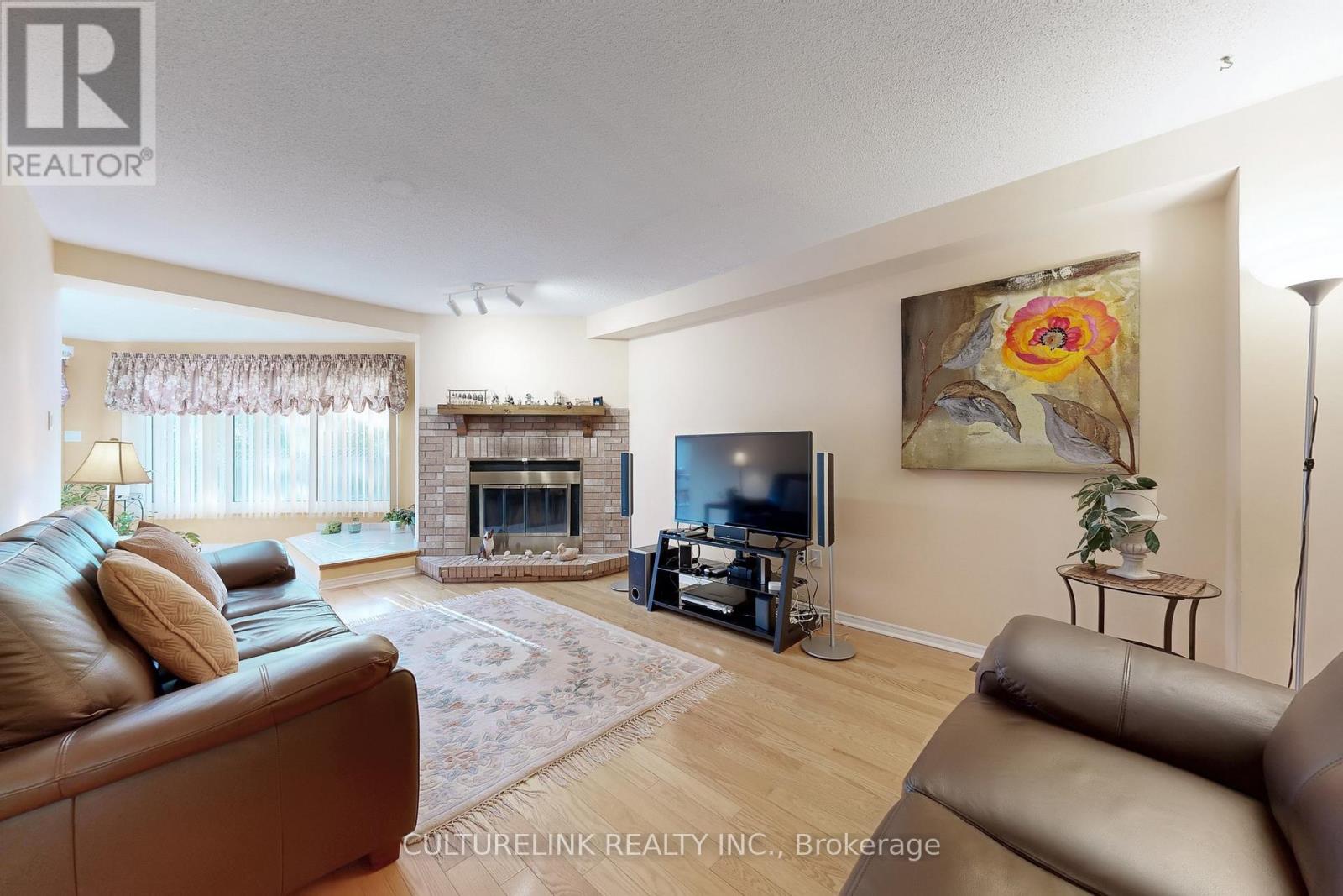 94 Coledale Road, Markham, Ontario  L3R 7V9 - Photo 7 - N12281960