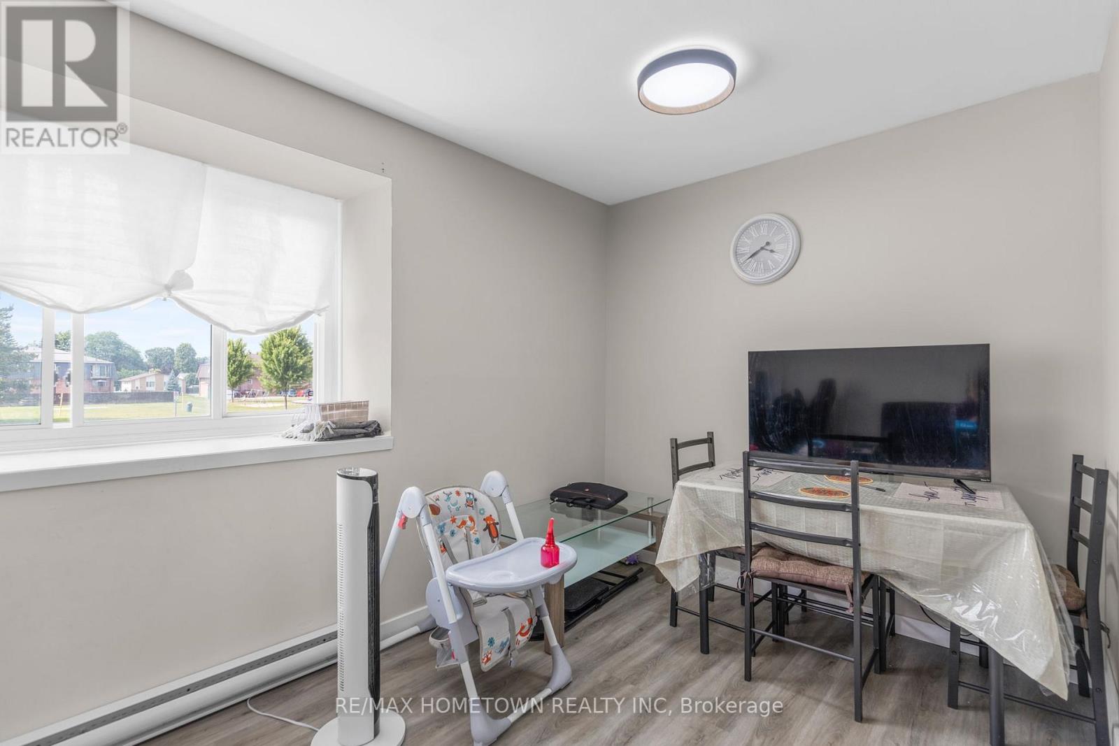 212 - 845 Kyle Court, Brockville, Ontario  K6V 6K7 - Photo 11 - X12281961