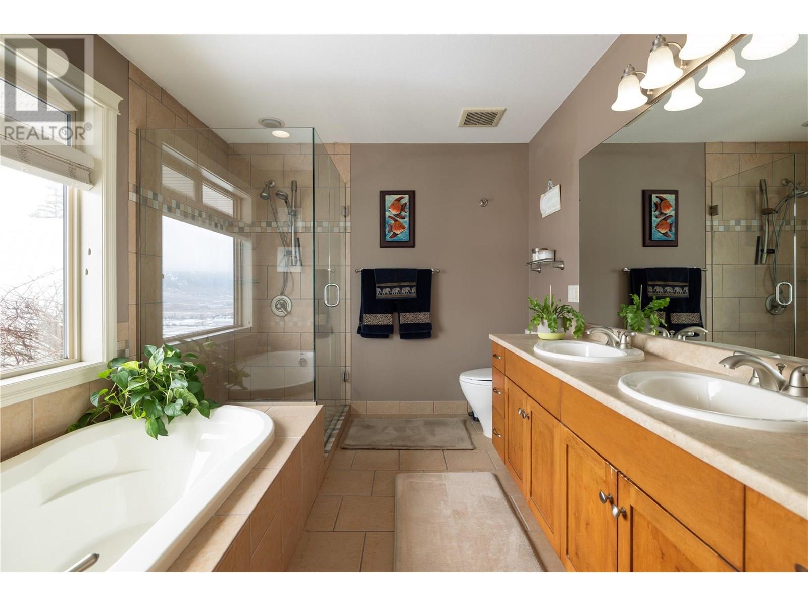 5380 Learmouth Road, Coldstream, British Columbia  V1B 3E8 - Photo 36 - 10333550