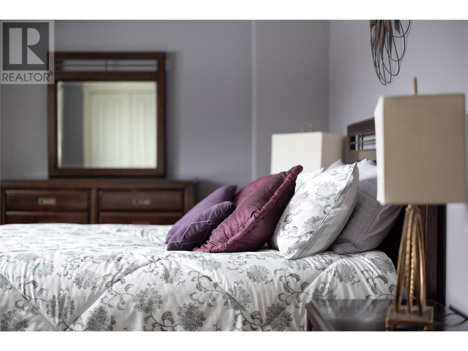 Property at 5380 Learmouth Road image 3