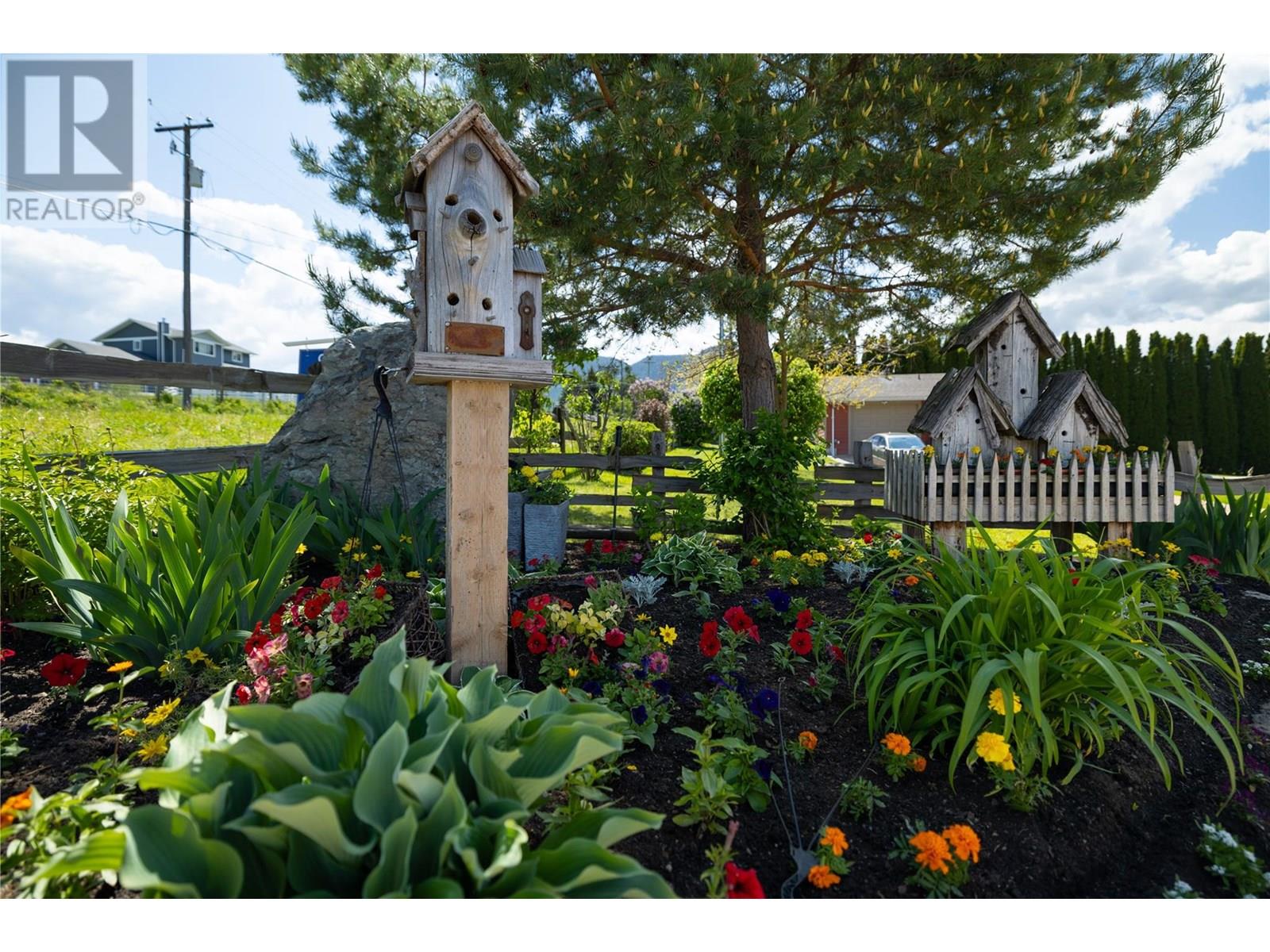 5380 Learmouth Road, Coldstream, British Columbia  V1B 3E8 - Photo 85 - 10333550