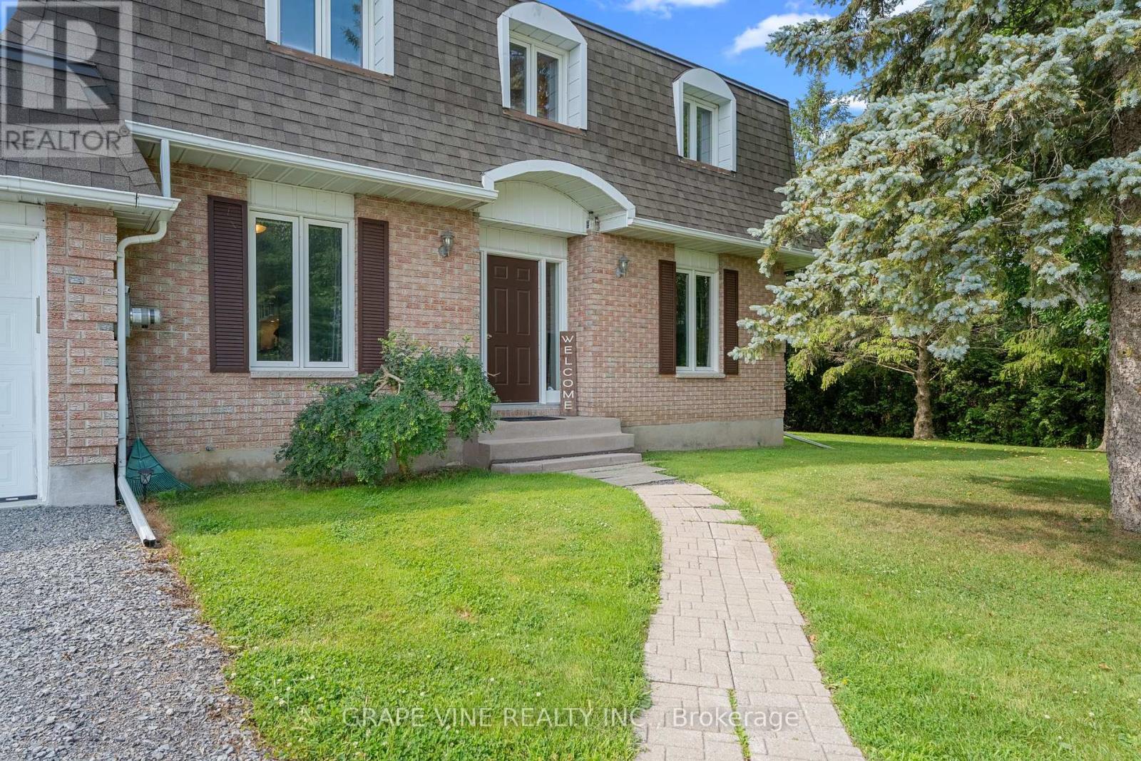 5073 Rushmore Road, Ottawa, Ontario  K0A 2Z0 - Photo 4 - X12281974