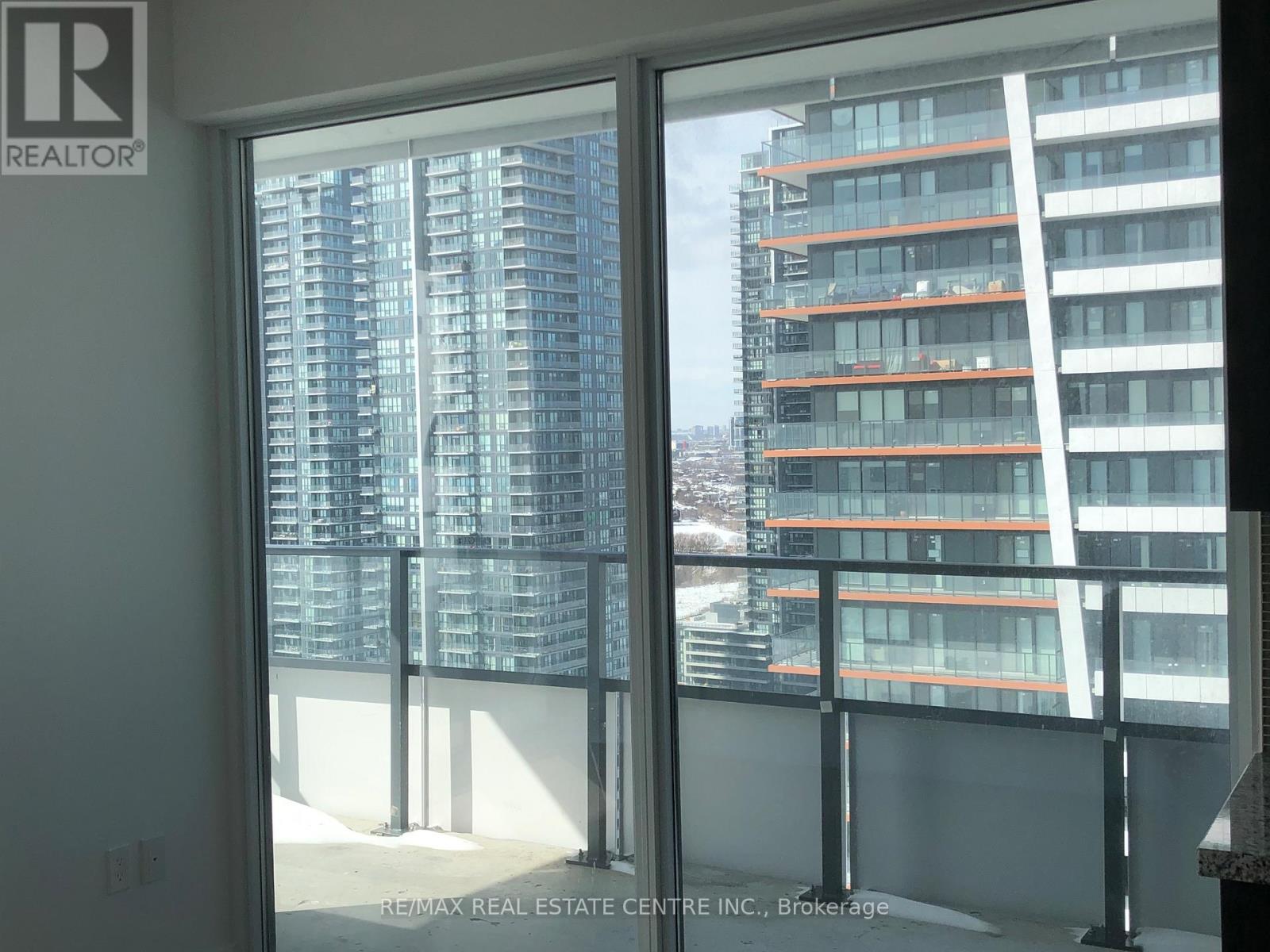 2302 - 20 Shore Breeze Drive, Toronto, Ontario  M8V 0C7 - Photo 10 - W12282001