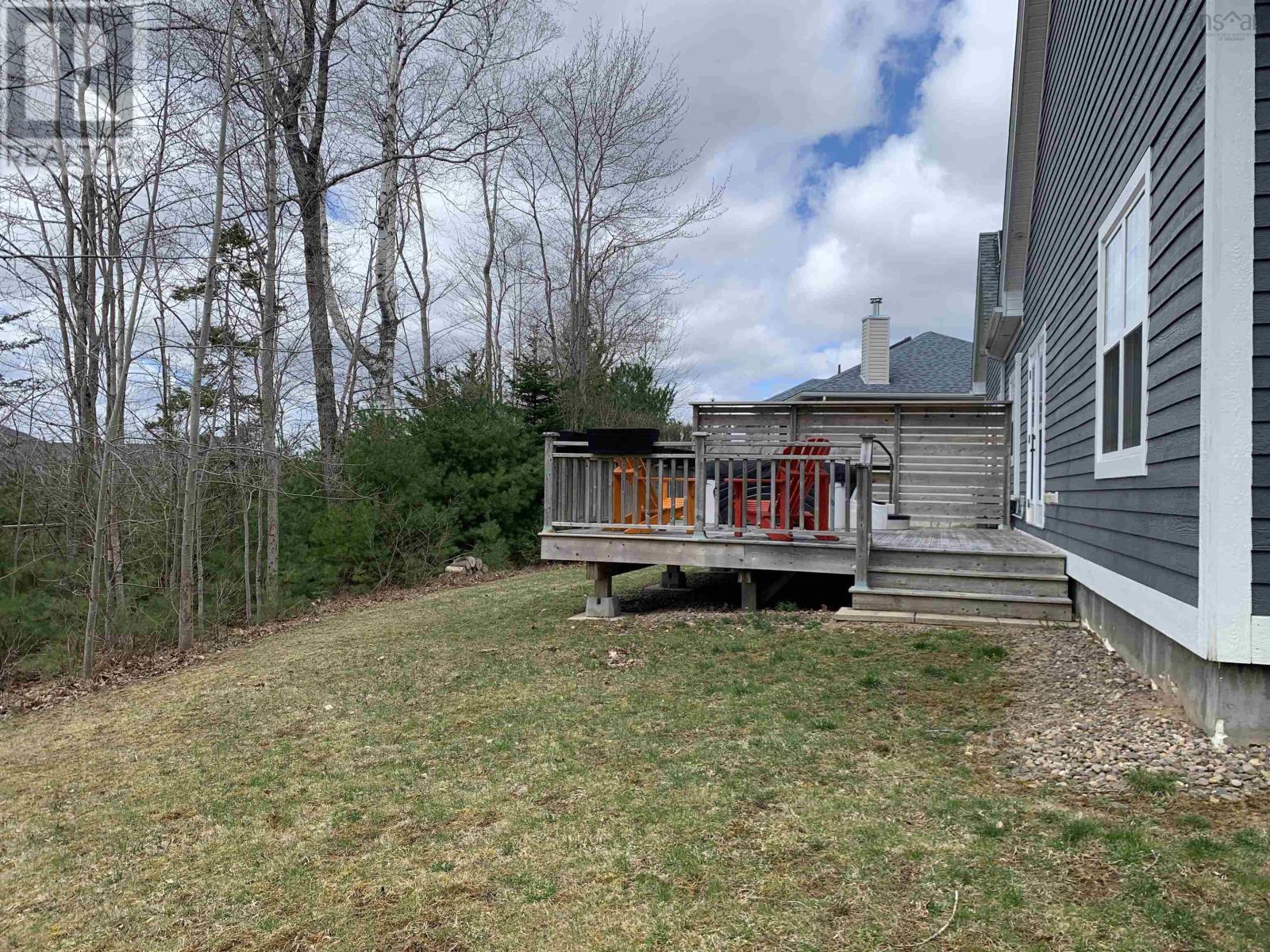 Property at 78 RIDGECREST Drive image 5