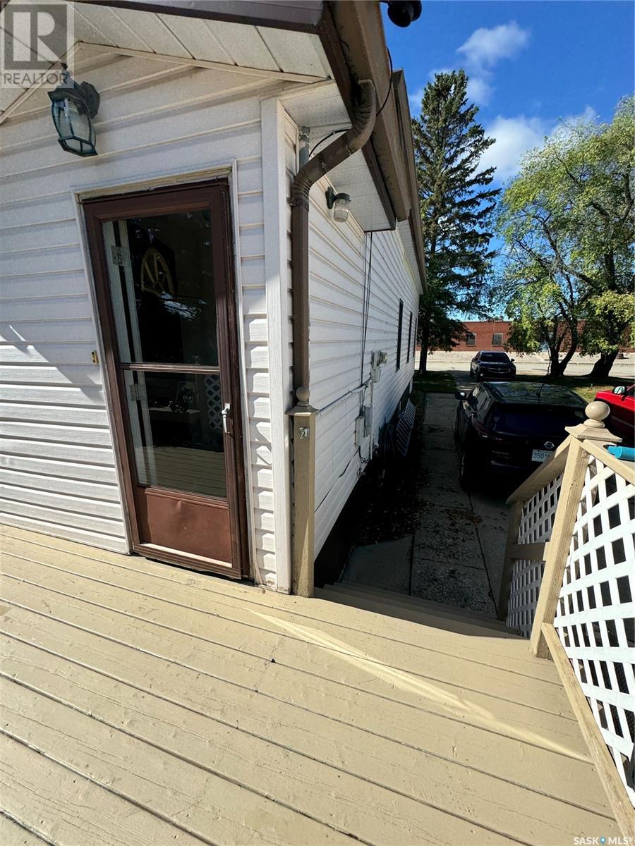 710 Prince Street, Hudson Bay, Saskatchewan  S0E 0Y0 - Photo 7 - SK984244