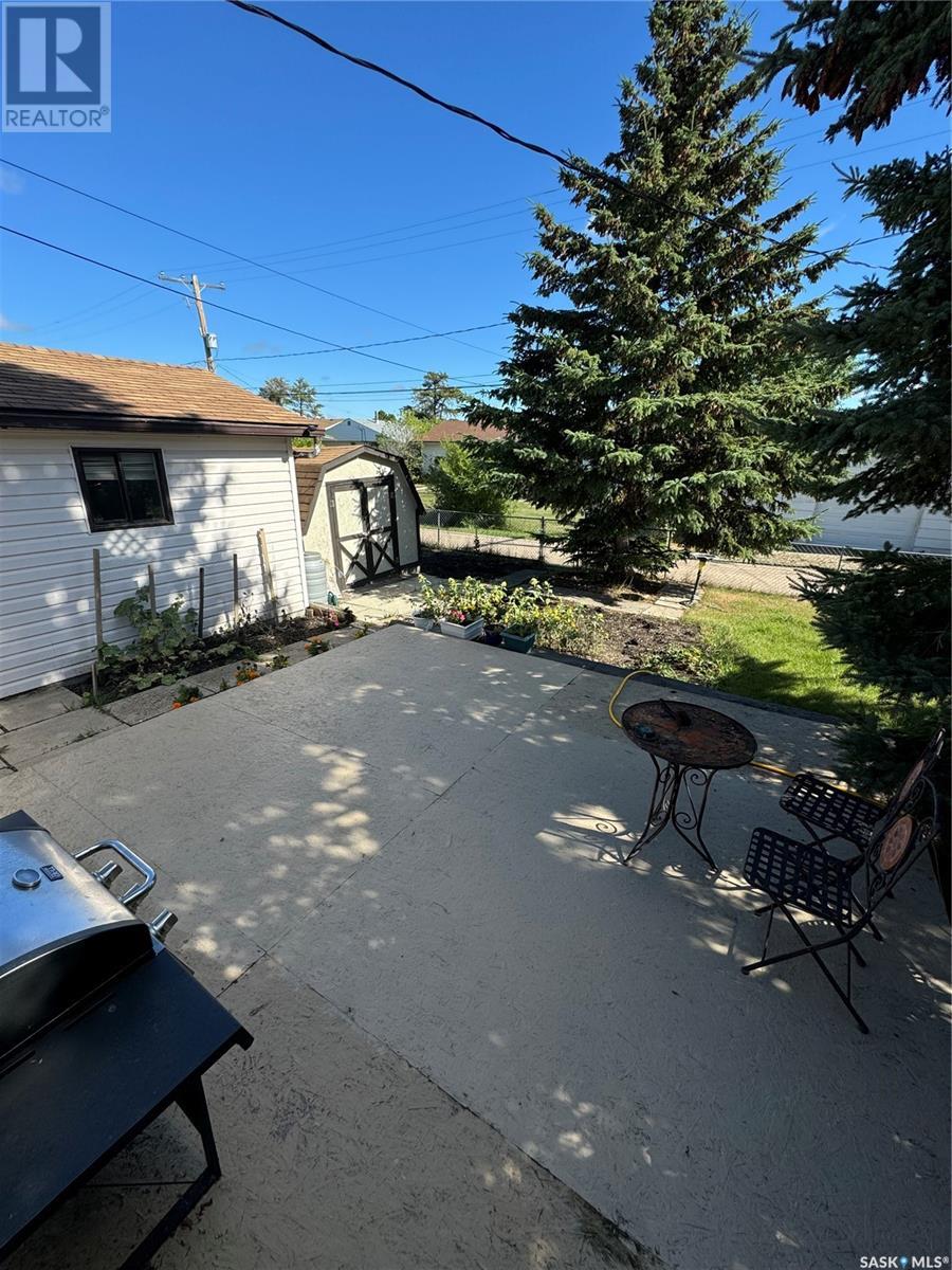 710 Prince Street, Hudson Bay, Saskatchewan  S0E 0Y0 - Photo 10 - SK984244