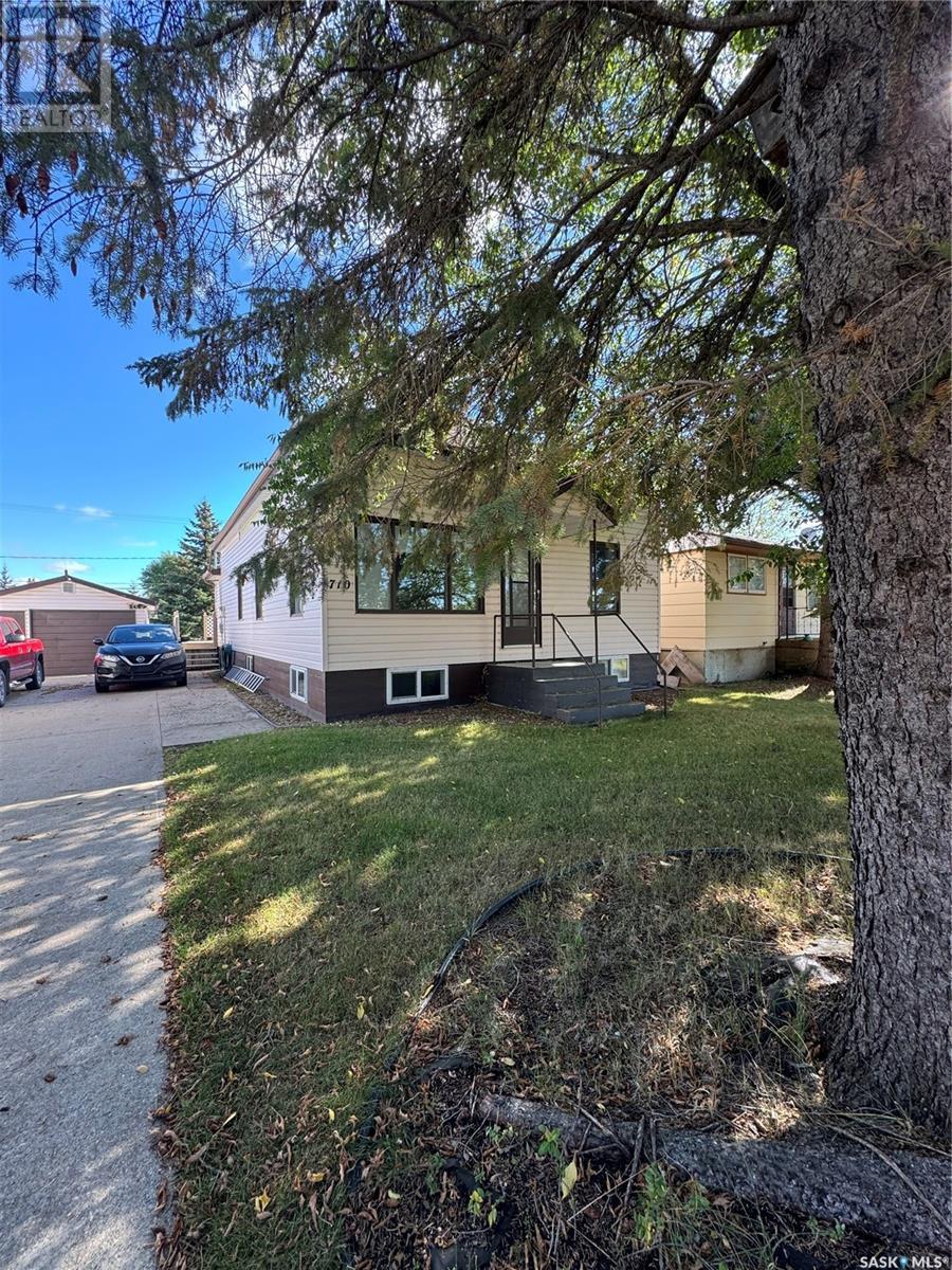 710 Prince Street, Hudson Bay, Saskatchewan  S0E 0Y0 - Photo 5 - SK984244