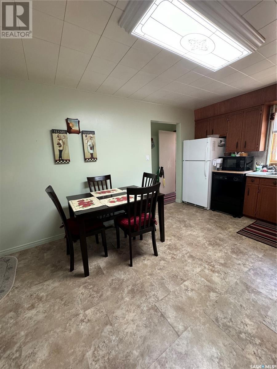 710 Prince Street, Hudson Bay, Saskatchewan  S0E 0Y0 - Photo 11 - SK984244
