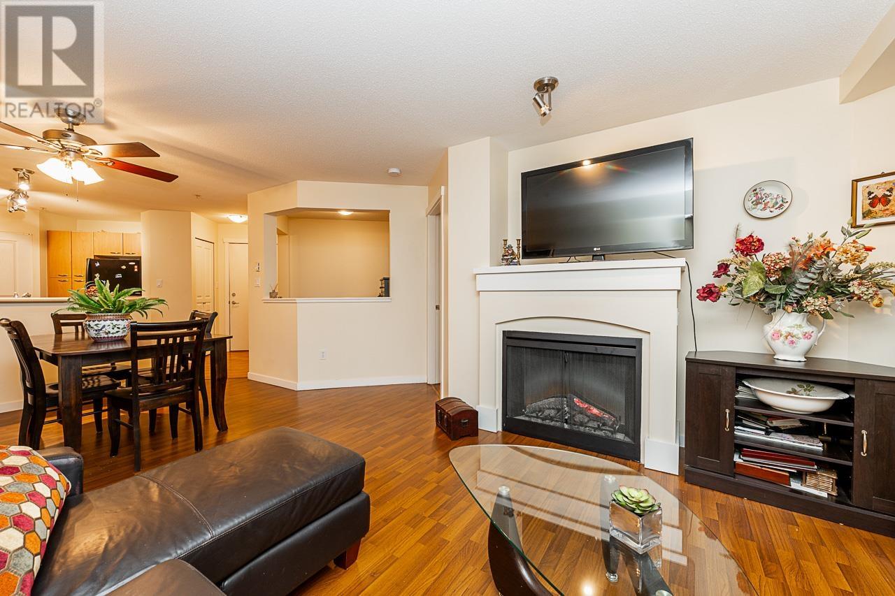 206 2958 SILVER SPRINGS BOULEVARD, Coquitlam, British Columbia