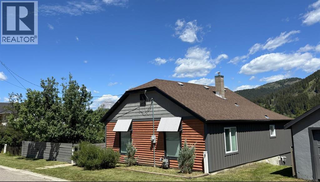 Property at 13441 17 Avenue image 1