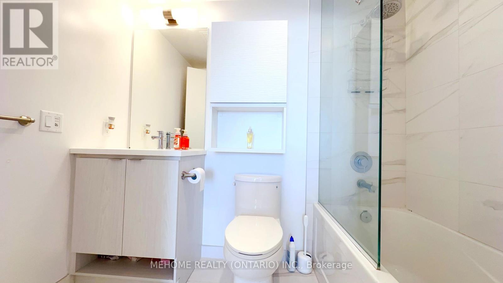 6210 - 55 Cooper Street S, Toronto, Ontario  M5E 0G1 - Photo 16 - C12276788