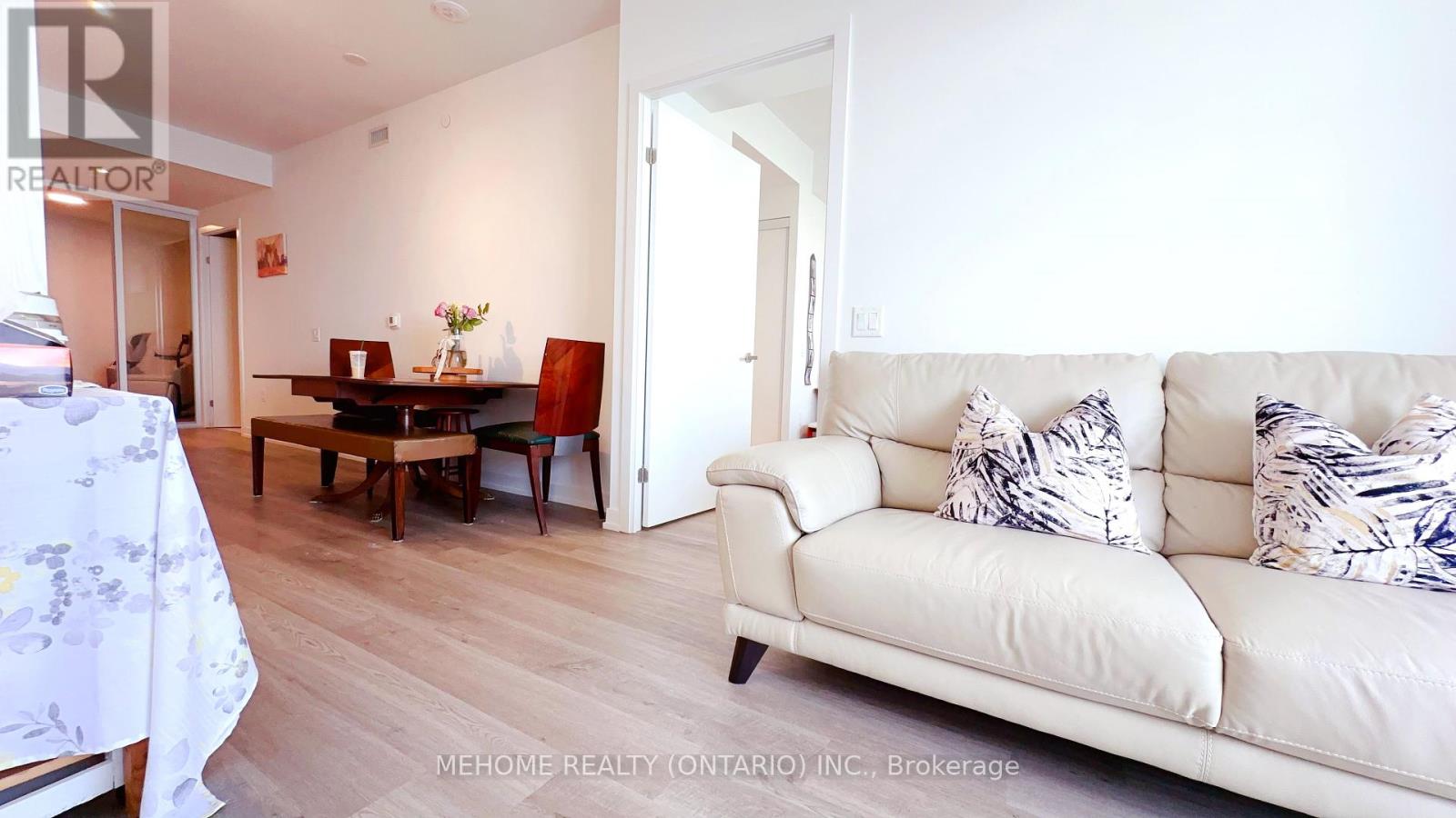 6210 - 55 Cooper Street S, Toronto, Ontario  M5E 0G1 - Photo 17 - C12276788