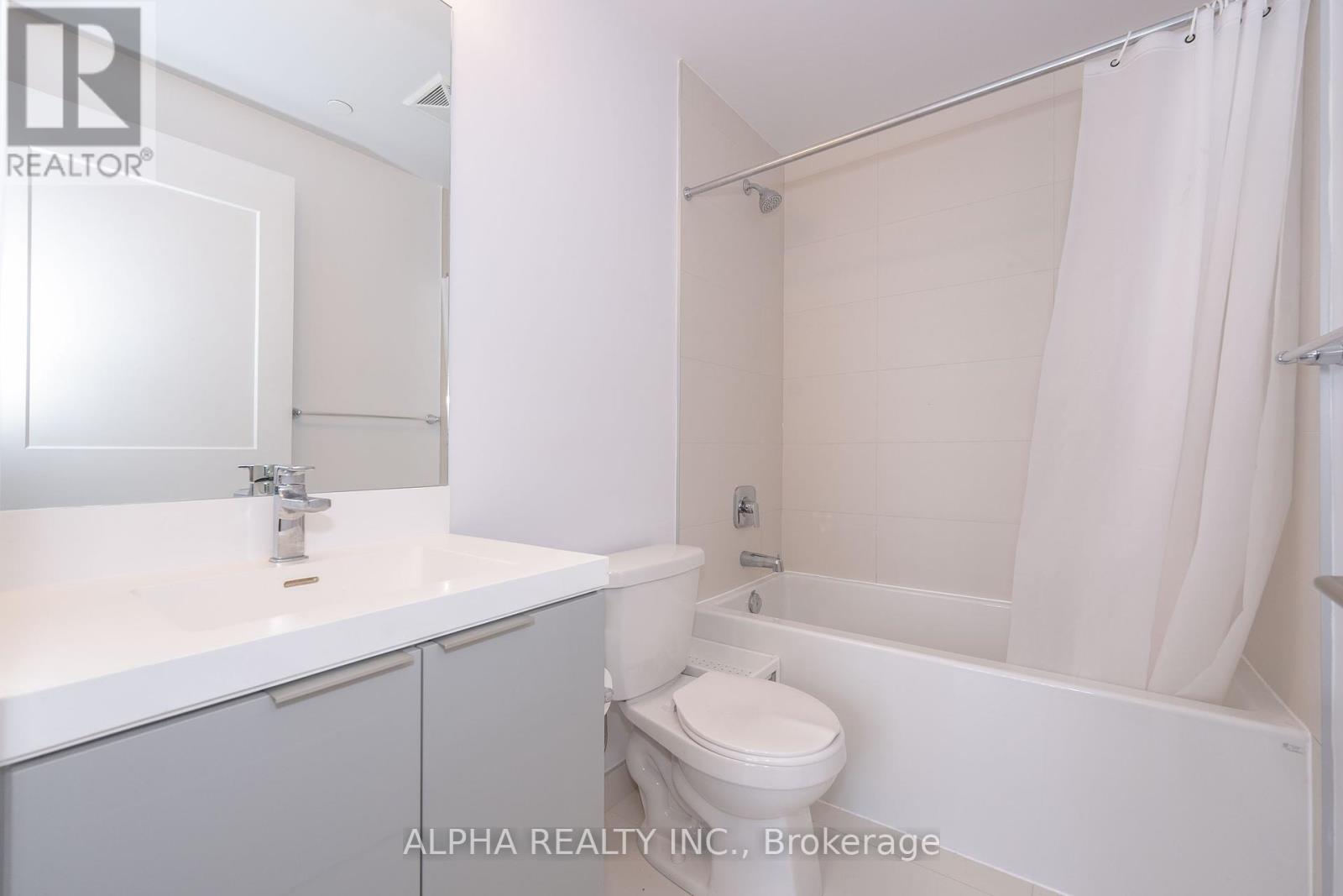 2017 - 50 Dunfield Ave Avenue, Toronto, Ontario  M4S 0E4 - Photo 19 - C12282048