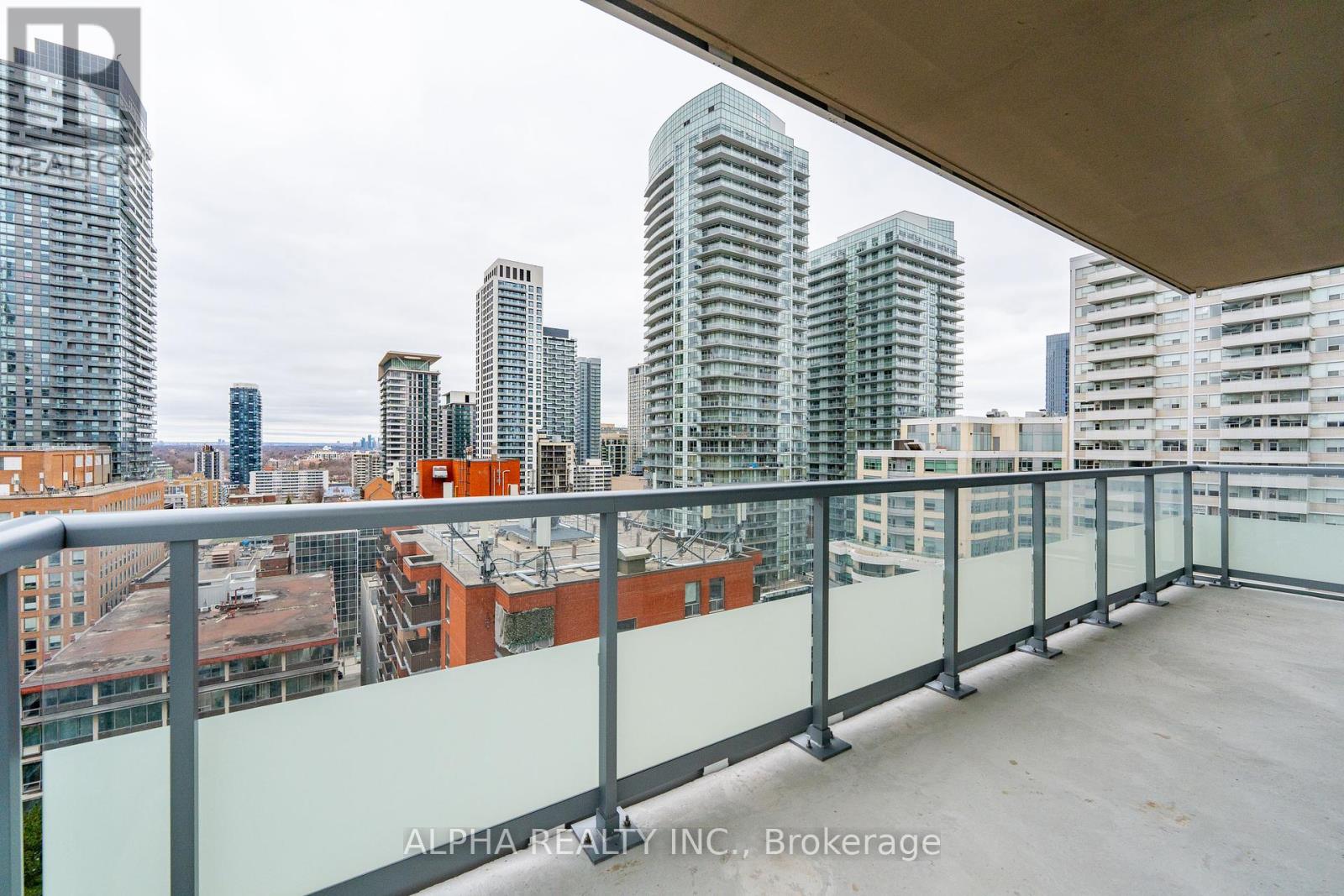 2017 - 50 Dunfield Ave Avenue, Toronto, Ontario  M4S 0E4 - Photo 24 - C12282048
