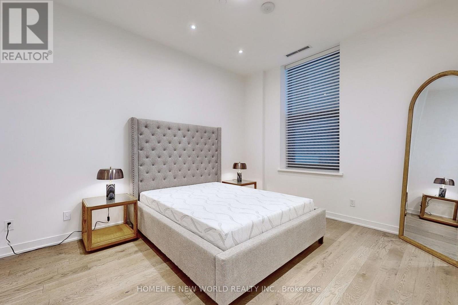 201 - 22 Lombard Street, Toronto, Ontario  M5A 0V3 - Photo 12 - C12282061