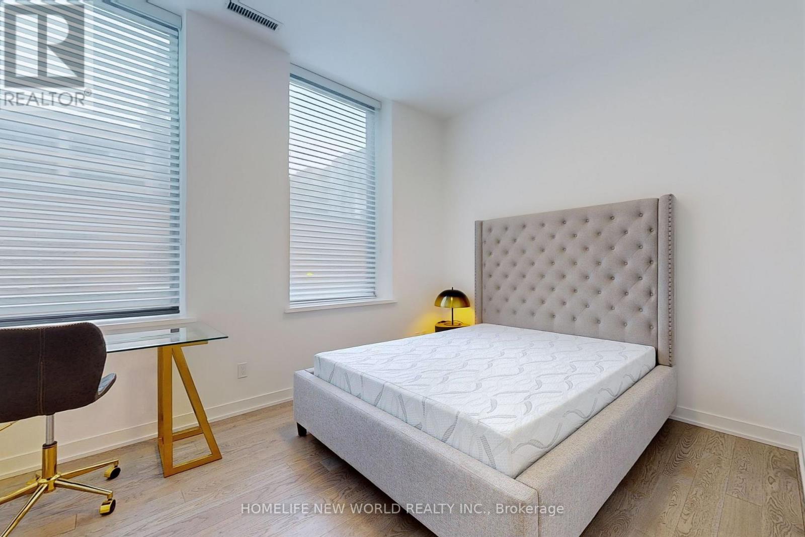 201 - 22 Lombard Street, Toronto, Ontario  M5A 0V3 - Photo 18 - C12282061