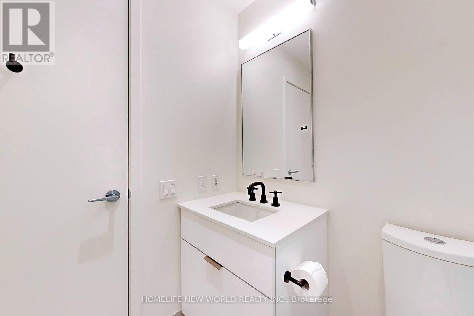 201 - 22 Lombard Street, Toronto, Ontario  M5A 0V3 - Photo 22 - C12282061
