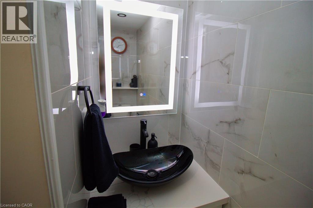 90 Ling Road Unit# 904, Scarborough, Ontario  M1E 4Y3 - Photo 27 - 40750786
