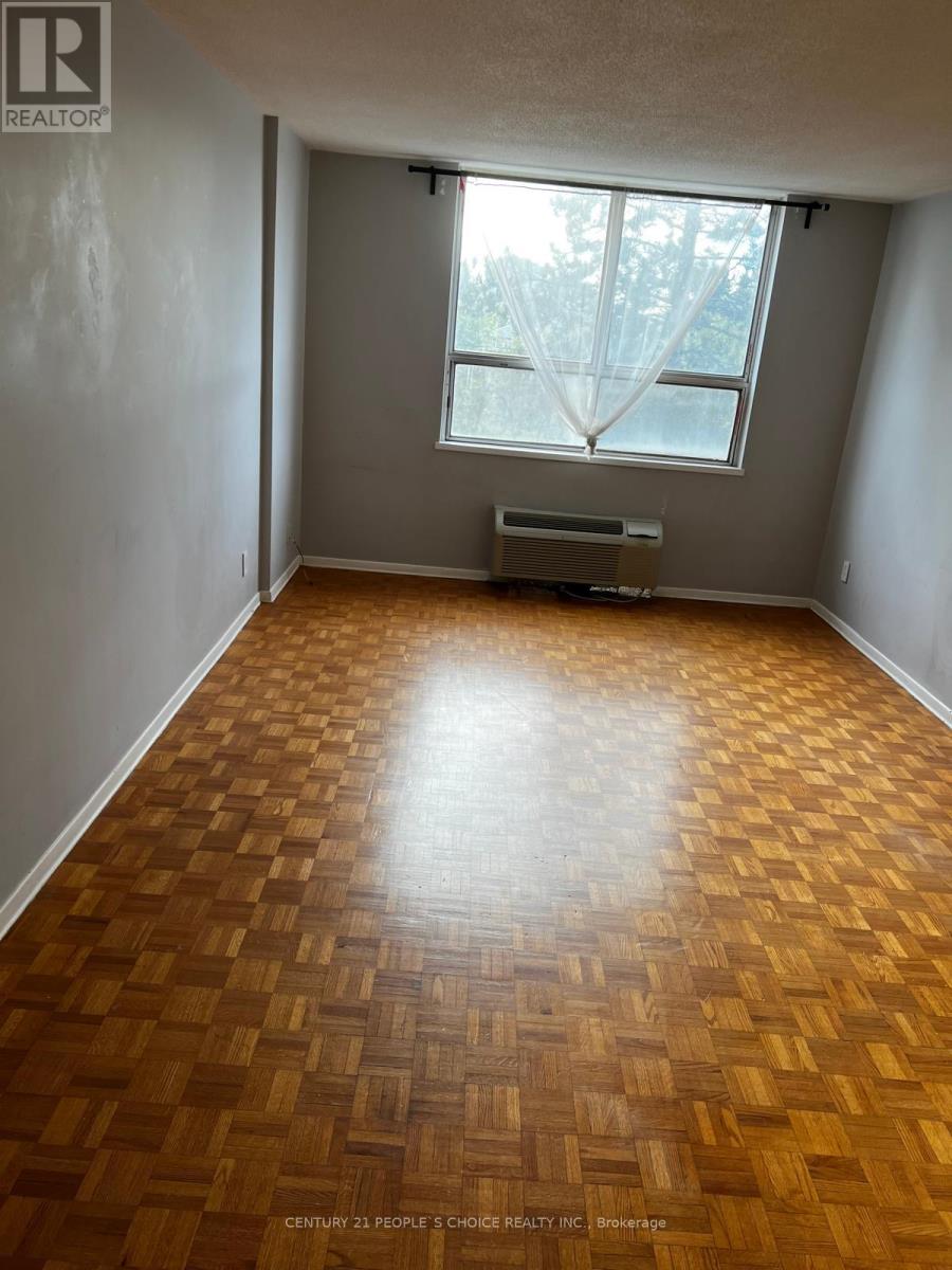 309 - 2835 Islington Avenue, Toronto, Ontario  M9L 2K2 - Photo 3 - W12282077