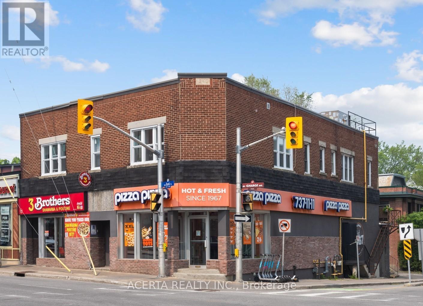 933 BANK STREET, Ottawa, Ontario