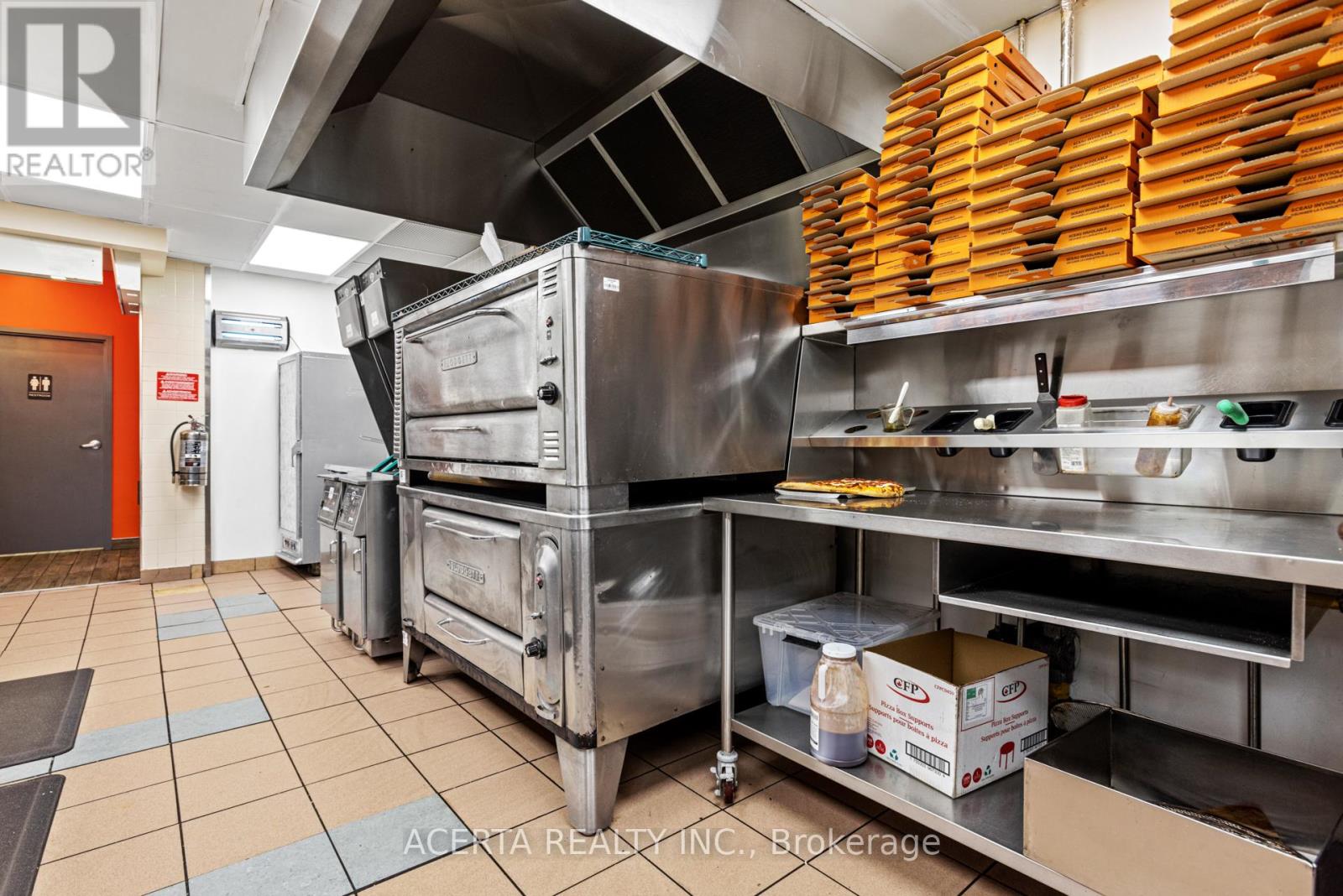 933 Bank Street, Ottawa, Ontario  K1S 3W5 - Photo 14 - X12282112