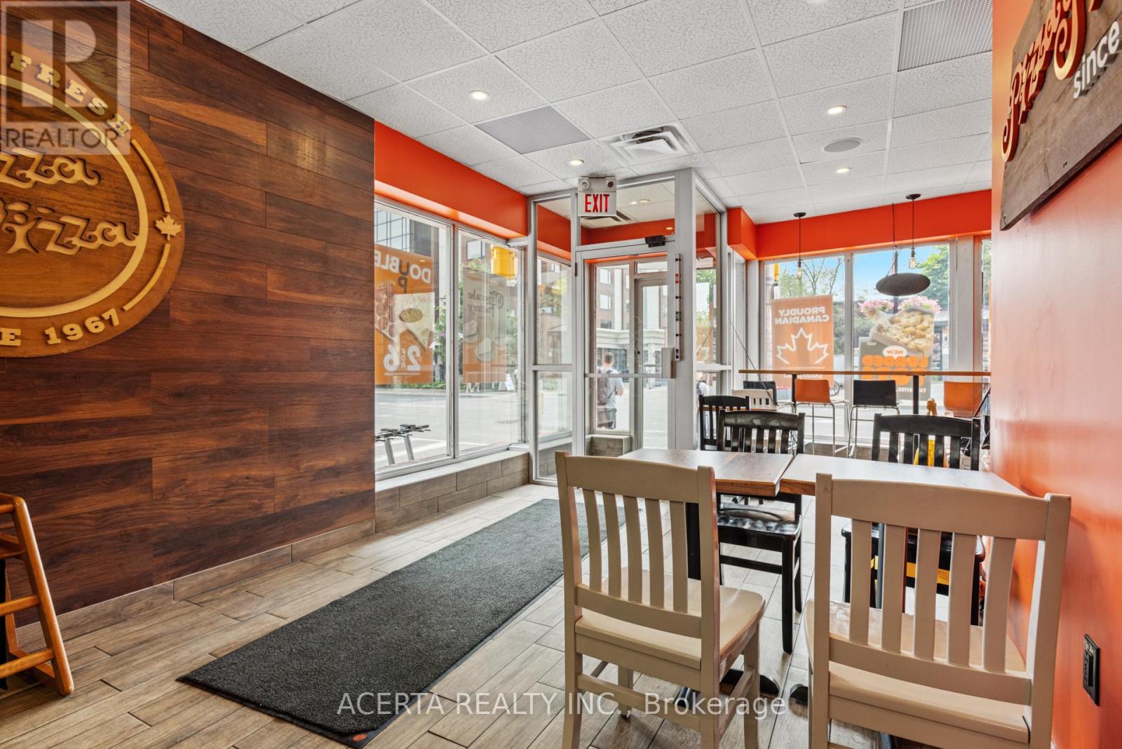 933 Bank Street, Ottawa, Ontario  K1S 3W5 - Photo 4 - X12282112