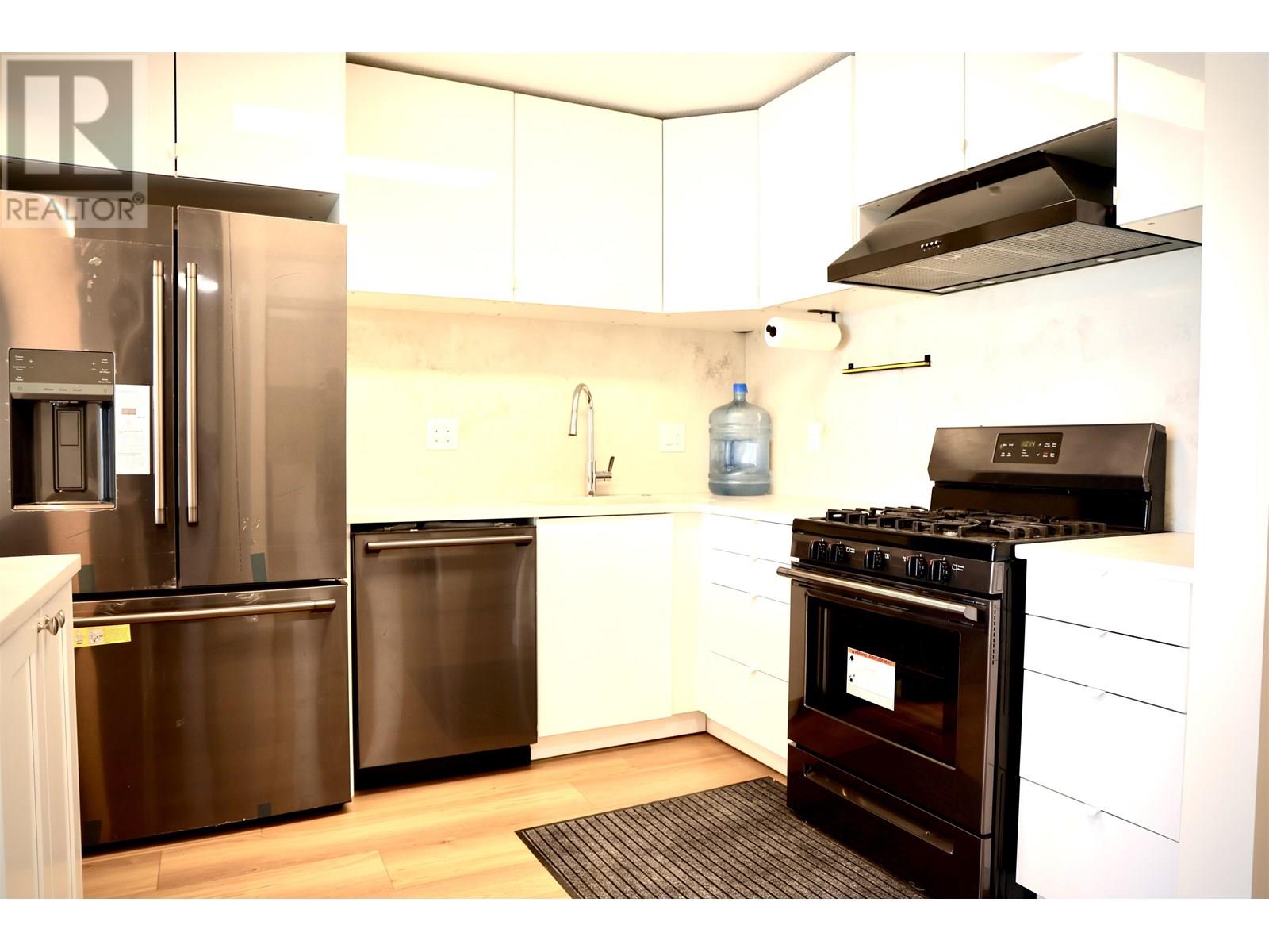 802 8238 Saba Road, Richmond, British Columbia  V6Y 4C7 - Photo 10 - R3026175