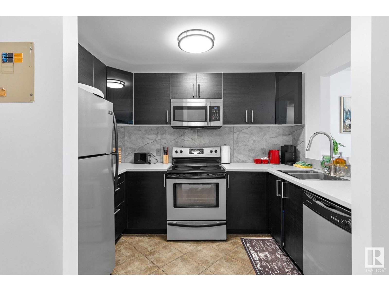 #205 14916 26 St Nw, Edmonton, Alberta  T5Y 2G4 - Photo 7 - E4447557