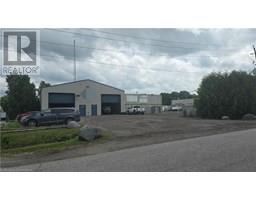 226 BLACK WALNUT Drive, st. george, Ontario