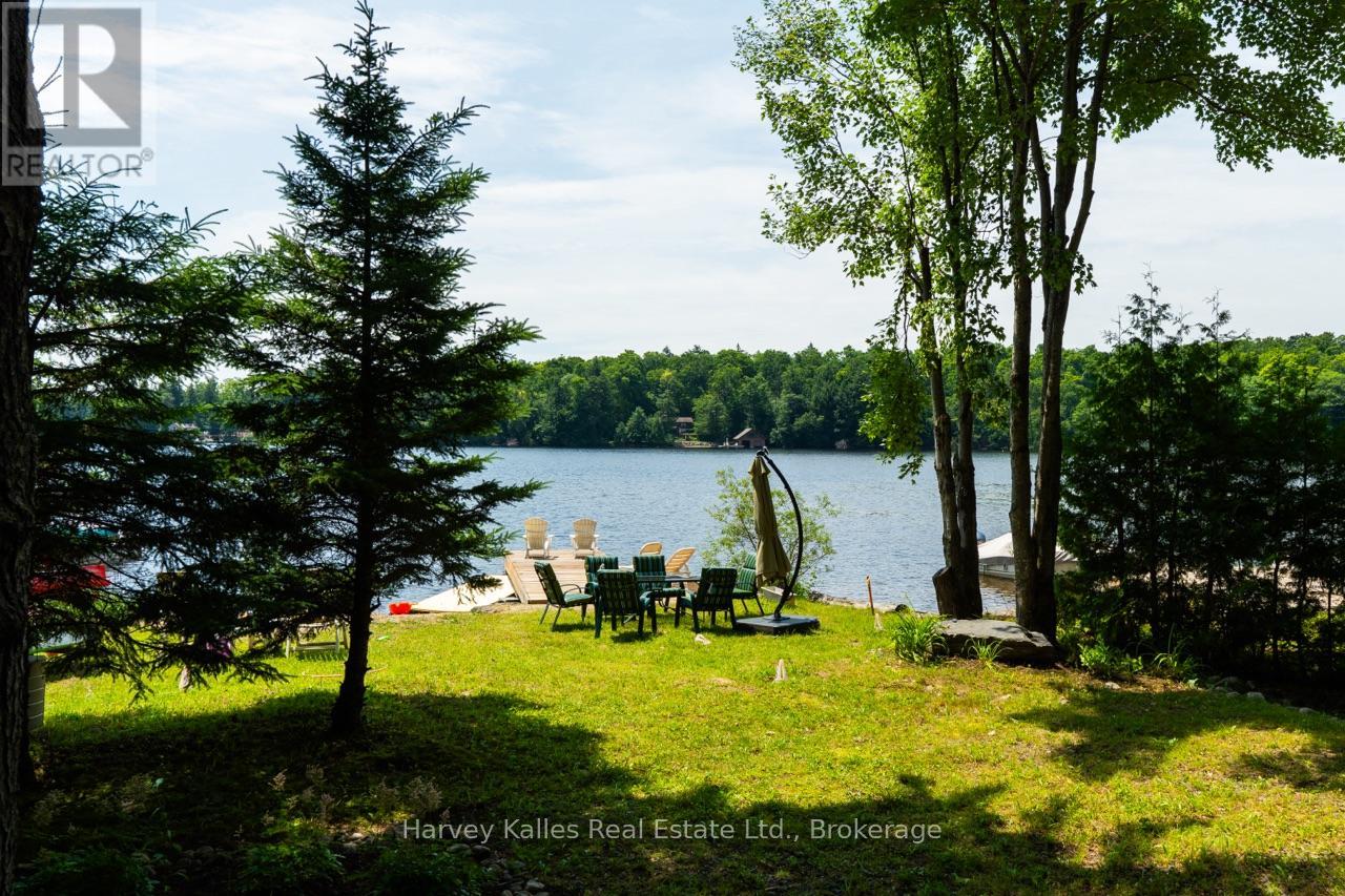 1082 Mortimers Point Road, Muskoka Lakes, Ontario  P0B 1J0 - Photo 4 - X12282198