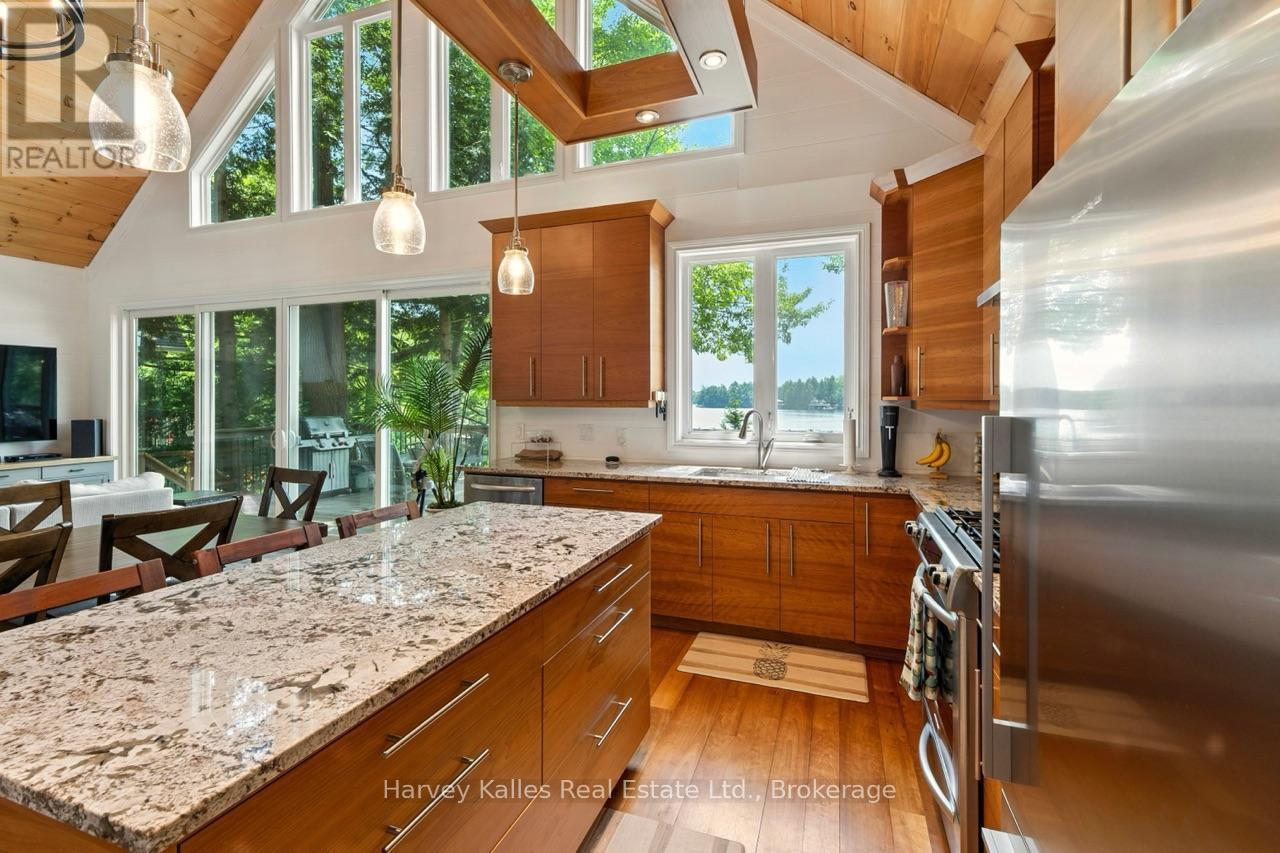 1082 Mortimers Point Road, Muskoka Lakes, Ontario  P0B 1J0 - Photo 8 - X12282198
