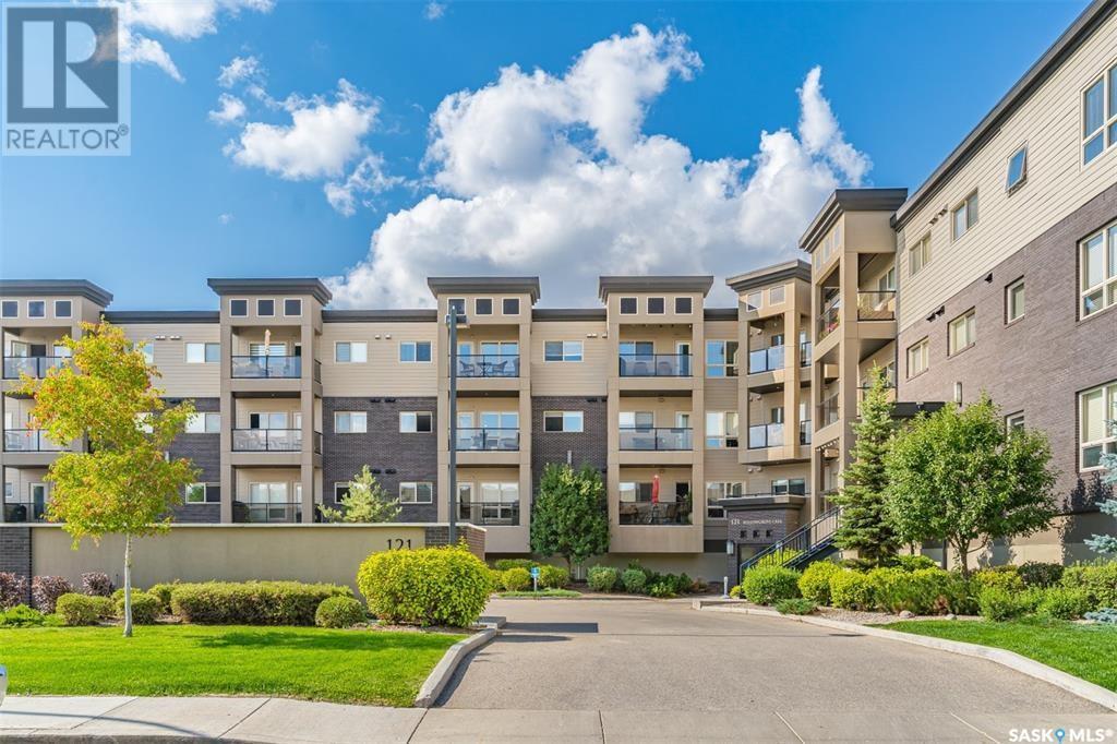 Property at 122 121 Willowgrove CRESCENT image 1