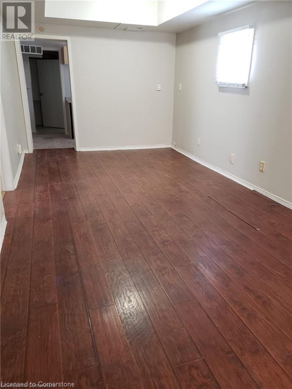 Property at 205 KENILWORTH Avenue N image 4