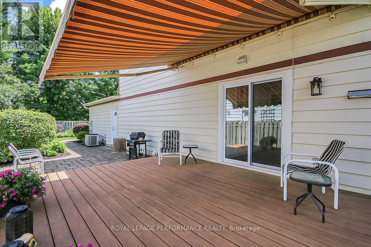 6343 Viseneau Drive, Ottawa, Ontario  K1C 2G8 - Photo 35 - X12282123