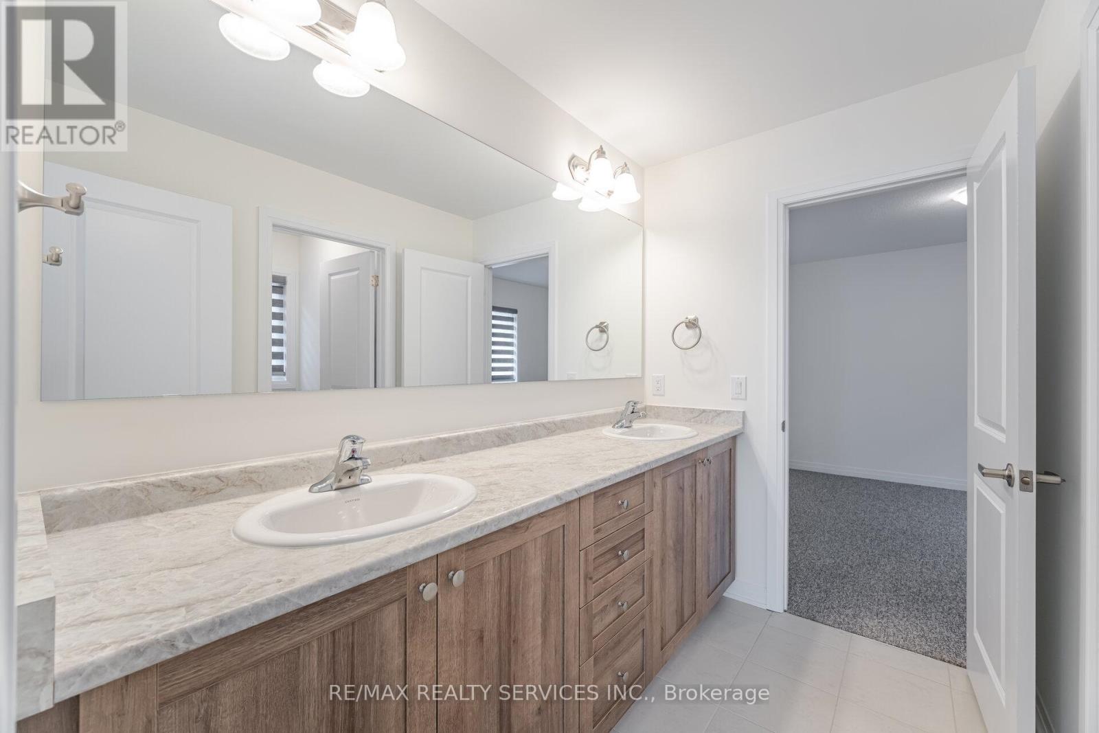 485 Adelaide Street, Wellington North (Arthur), Ontario  N0G 1A0 - Photo 32 - X12282129