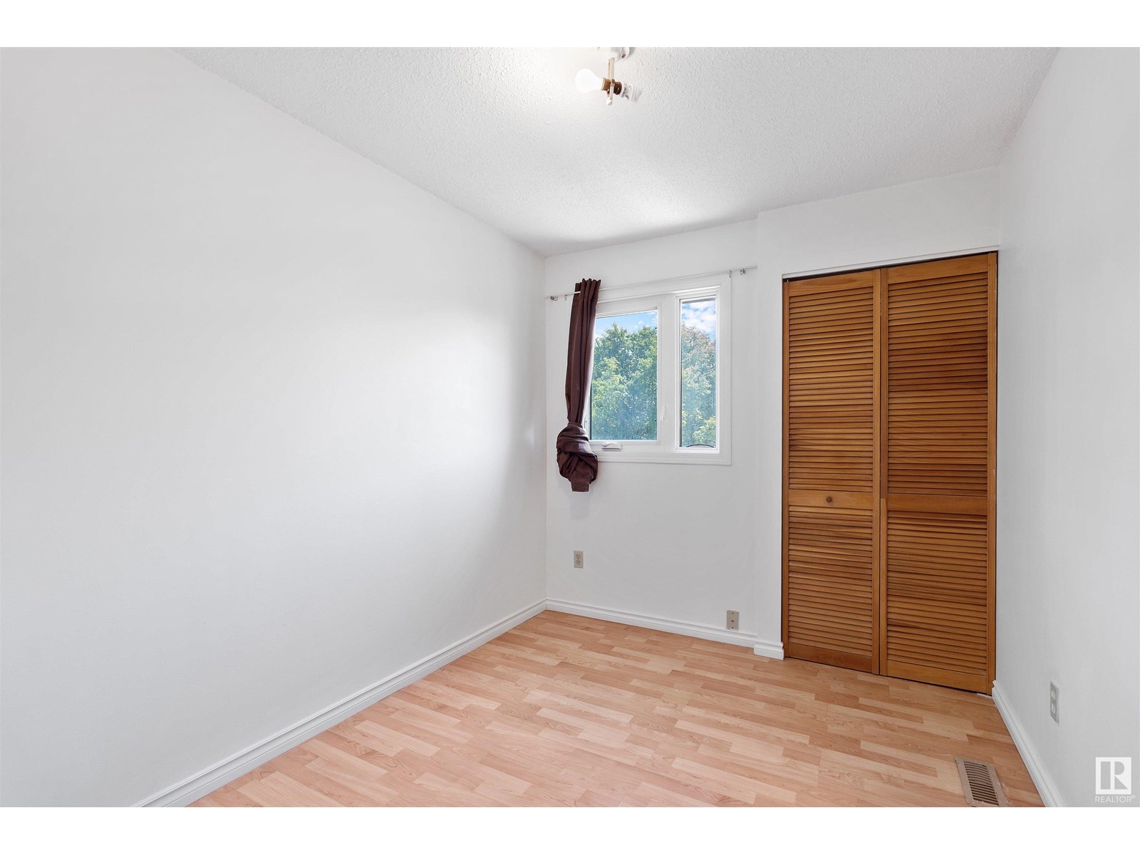 11135 26 Av Nw, Edmonton, Alberta  T6J 5M7 - Photo 18 - E4447560