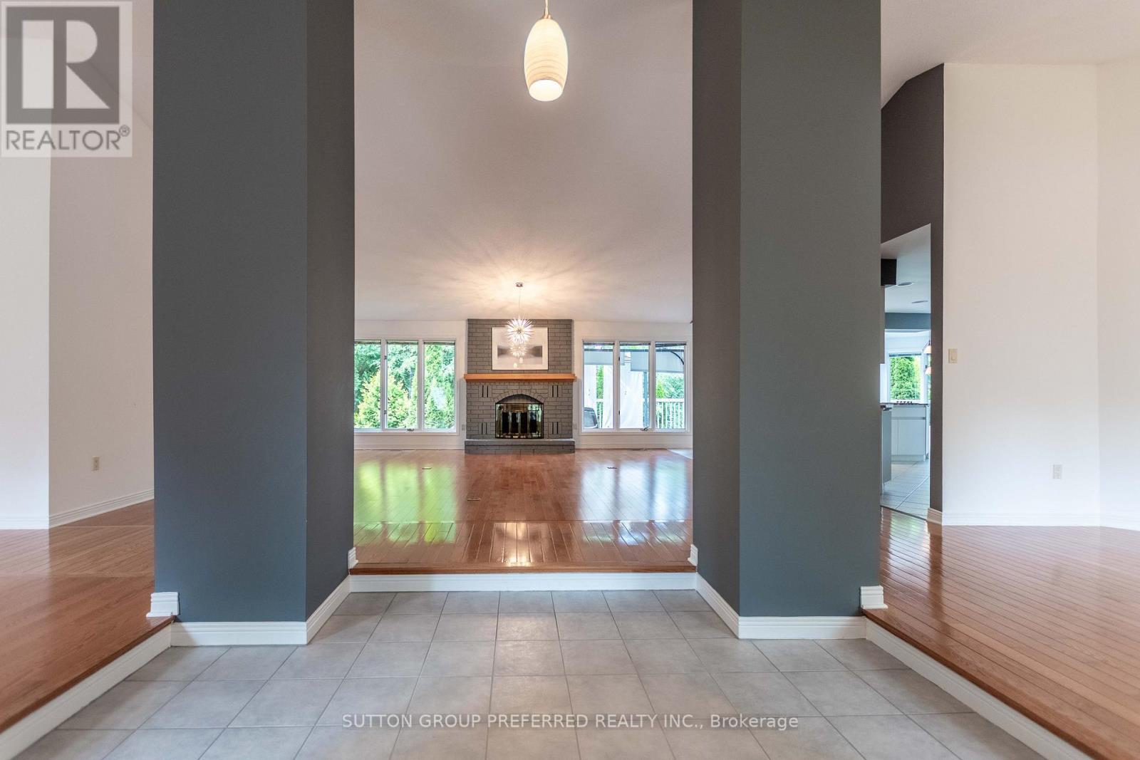 1 Highland Woods Court, London South, Ontario  N6C 5W9 - Photo 15 - X12282209