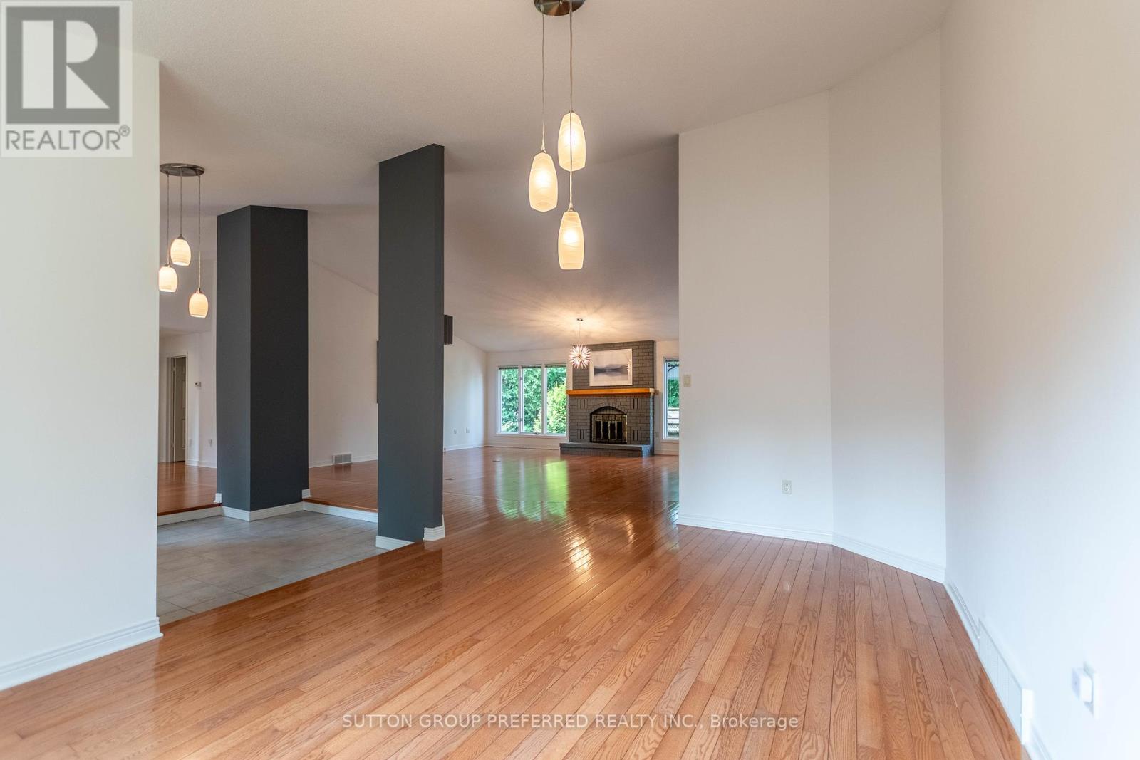 1 Highland Woods Court, London South, Ontario  N6C 5W9 - Photo 16 - X12282209