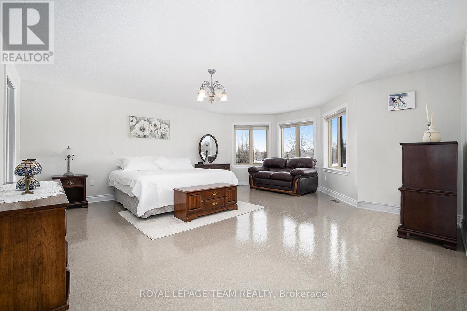 2124 Cty Rd 18 Road S, North Grenville, Ontario  K0G 1J0 - Photo 25 - X12282211