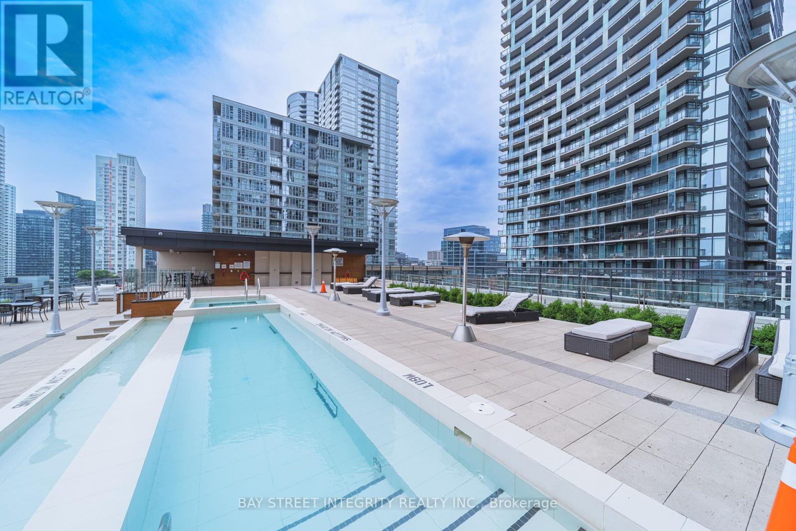 1103 - 25 Capreol Court, Toronto, Ontario  M5V 3Z7 - Photo 46 - C12282180